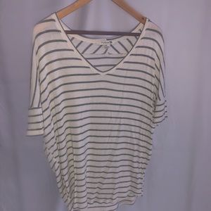 Forever 21 Oversized Top (relaxed fit)